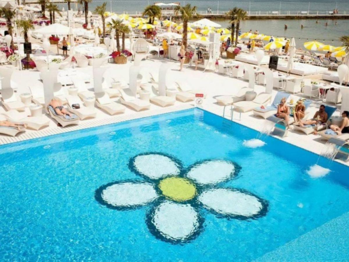 Apartment Arcadia Vip-apartments In Golfstream *
